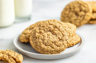 Chewy Oatmeal Cookies – thestayathomechef.co...