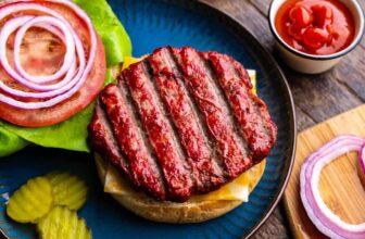 Juicy Smoked Burgers – The Keep At House Che...