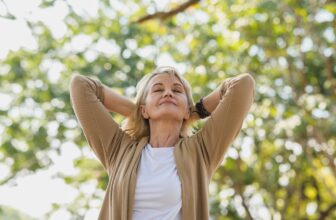 Healthspan vs. Lifespan: Why Girls Are Dwelling Lo...